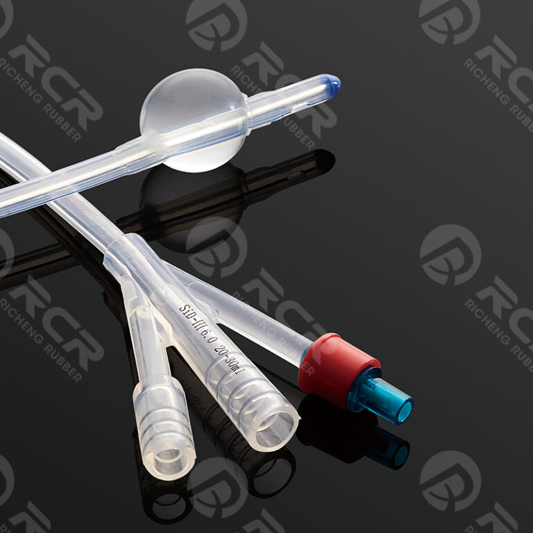 Silicone rubber catheter