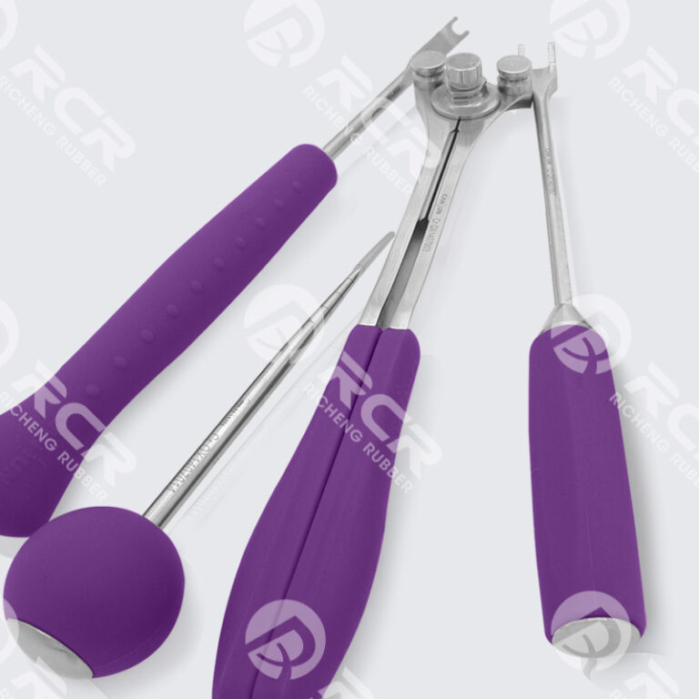 Silicone rubber scalpel handle